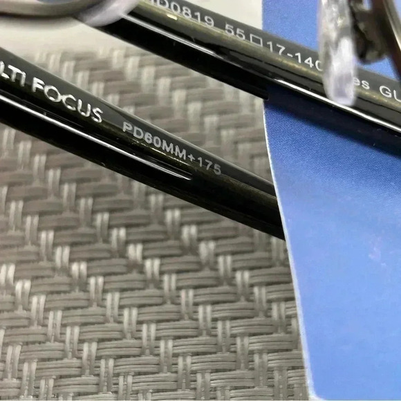 NEW Foster Grant  reading multi focus glasses +1.75 - Picture 6 of 6